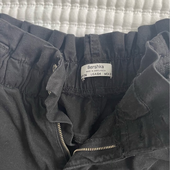 Bershka black shorts women size 4 - Picture 3 of 6